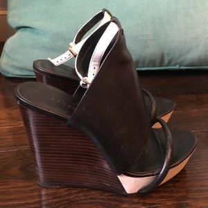 Theory Melina Wedge in Nassau Leather size 36